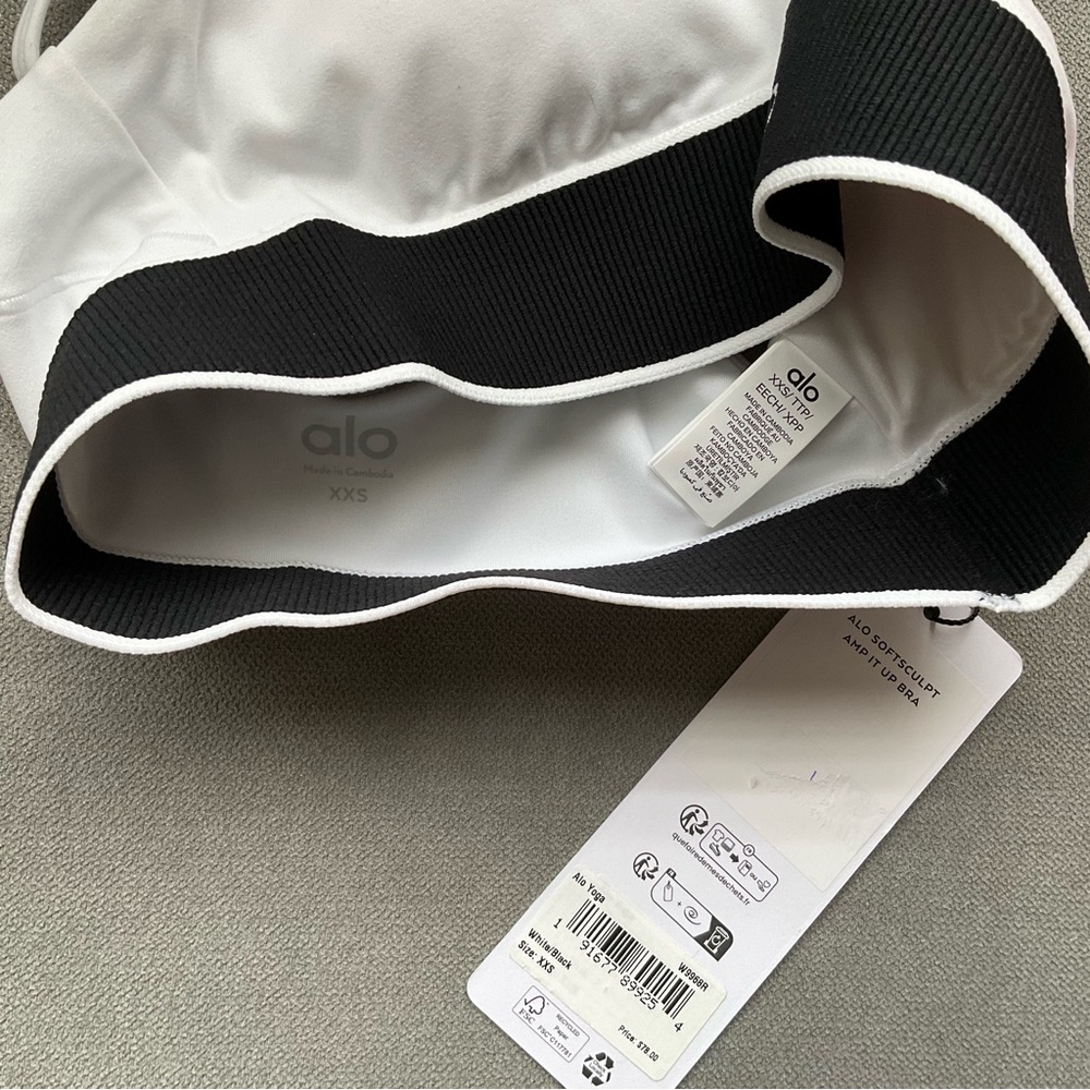 ALO Softsculpt Amp It Up Bra White/Black XXS - Picture 7 of 8